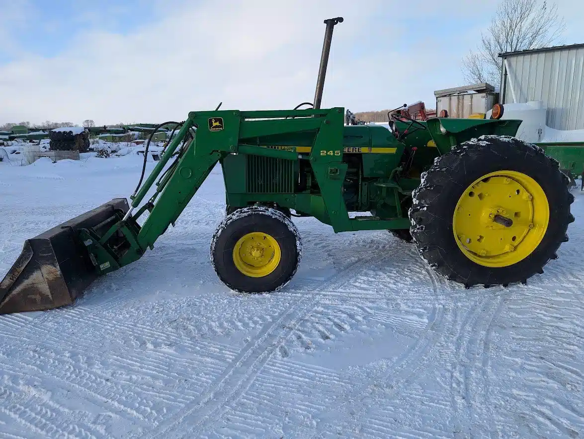 Gallery image 2 for John Deere 2750 Tractor