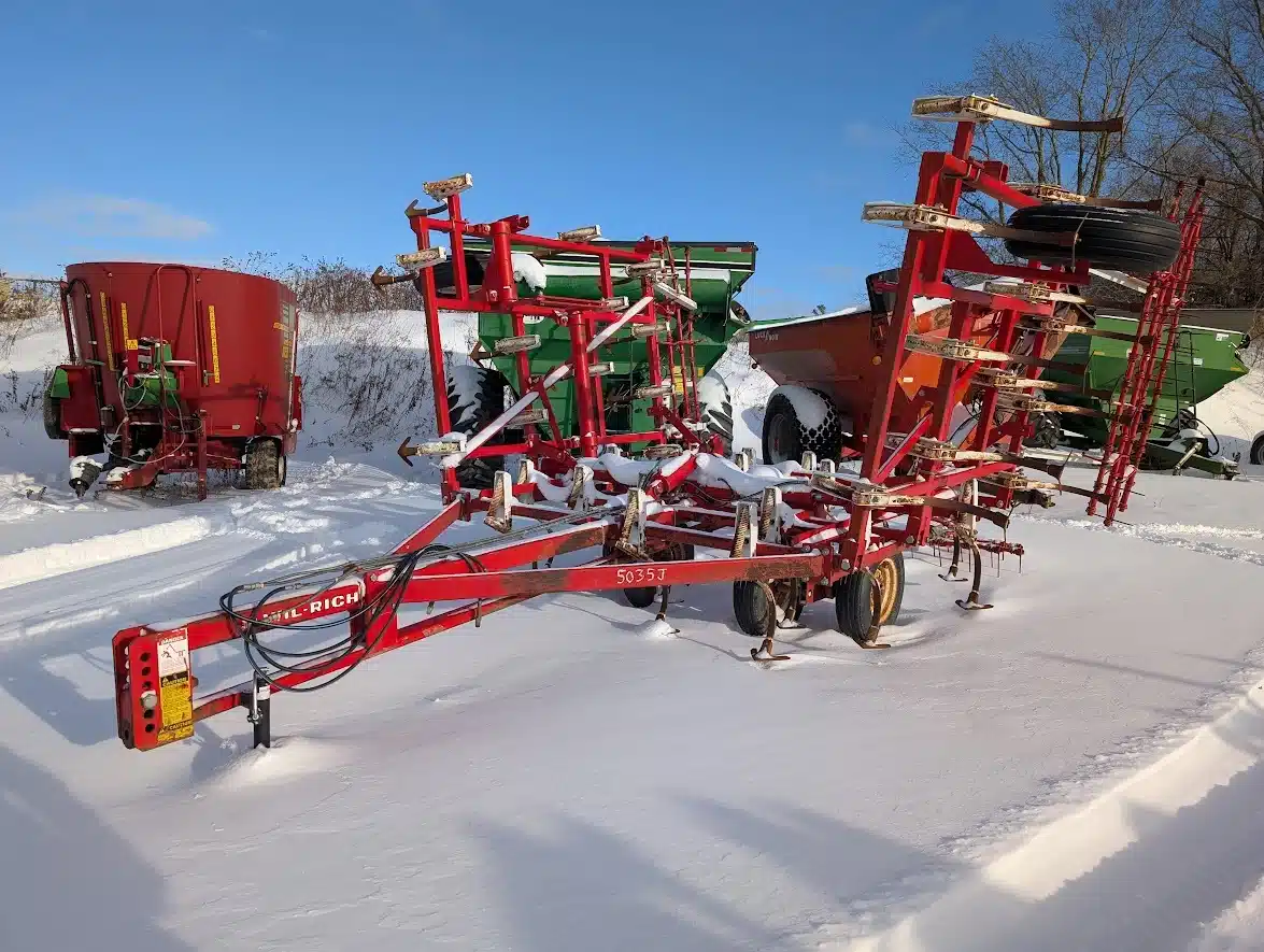 Gallery image 1 for Used Wil-Rich 2500 Cultivator