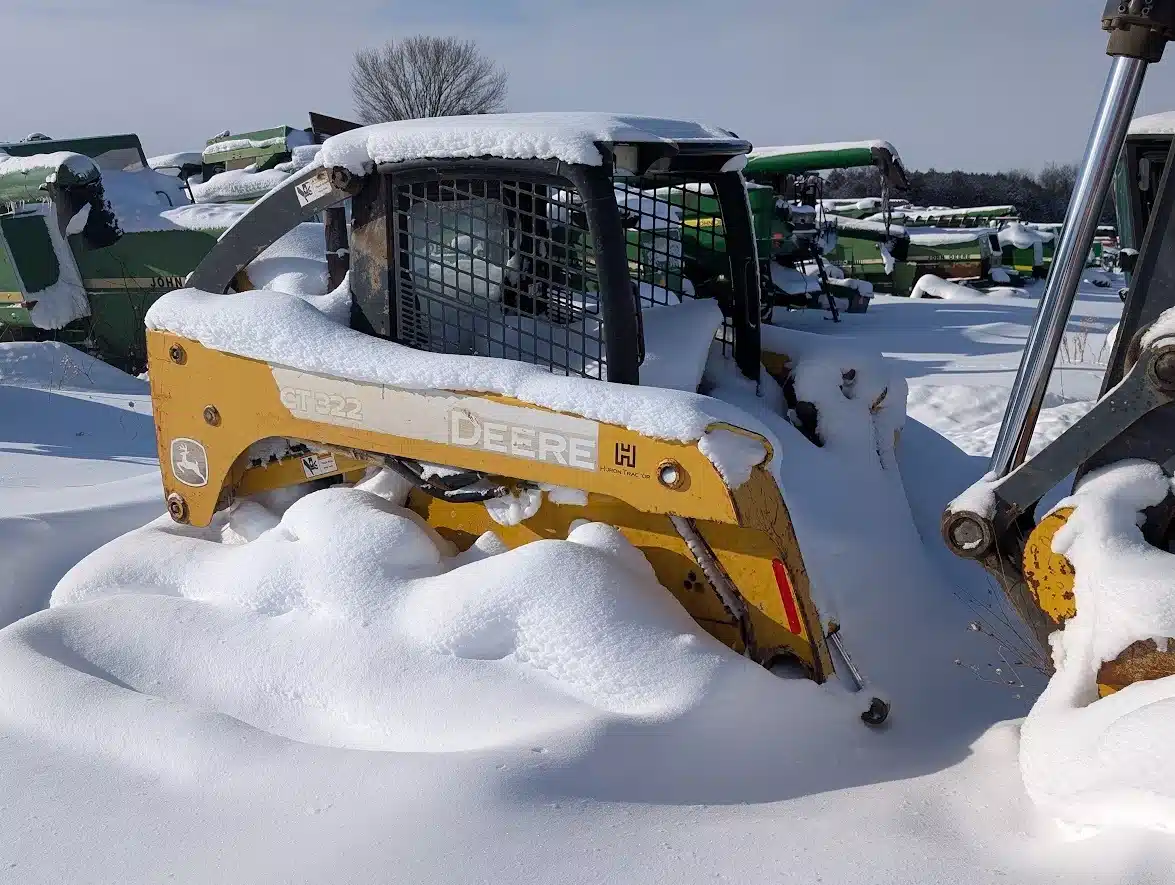John Deere CT322 Track Loader