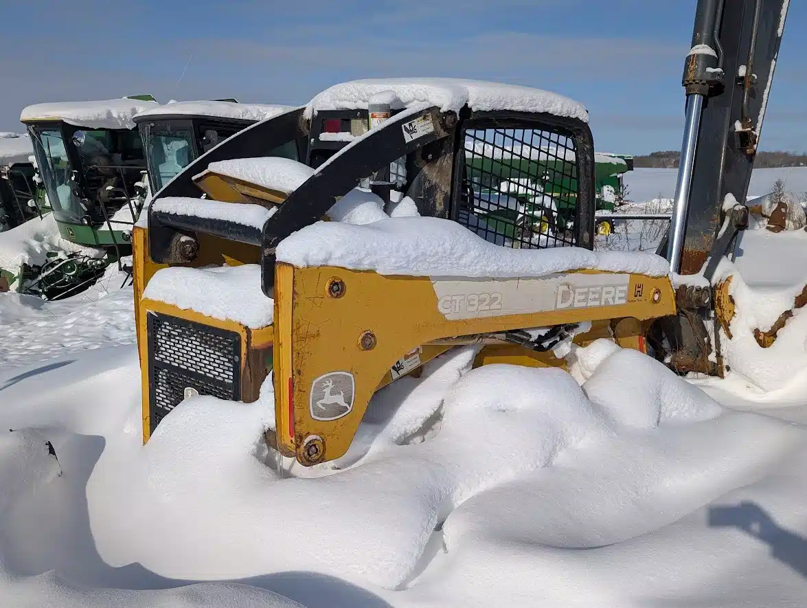 Gallery image 2 for John Deere CT322 Track Loader