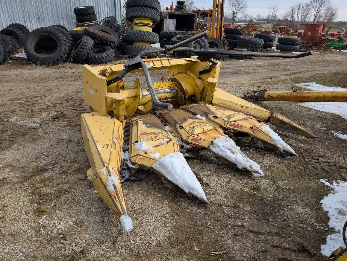 Gallery image 1 for New Holland 360N4 Header - Row Crop