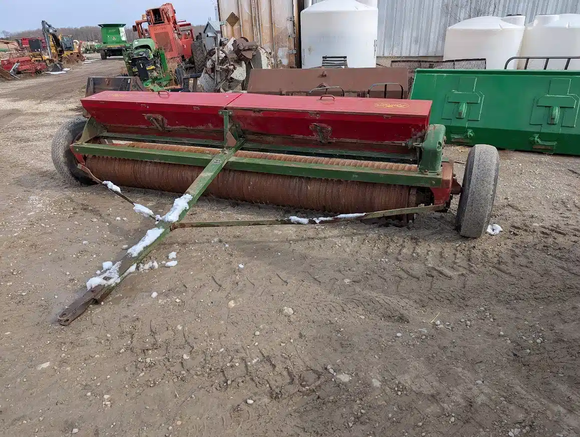 Gallery image 1 for Brillion 10FT Seeder