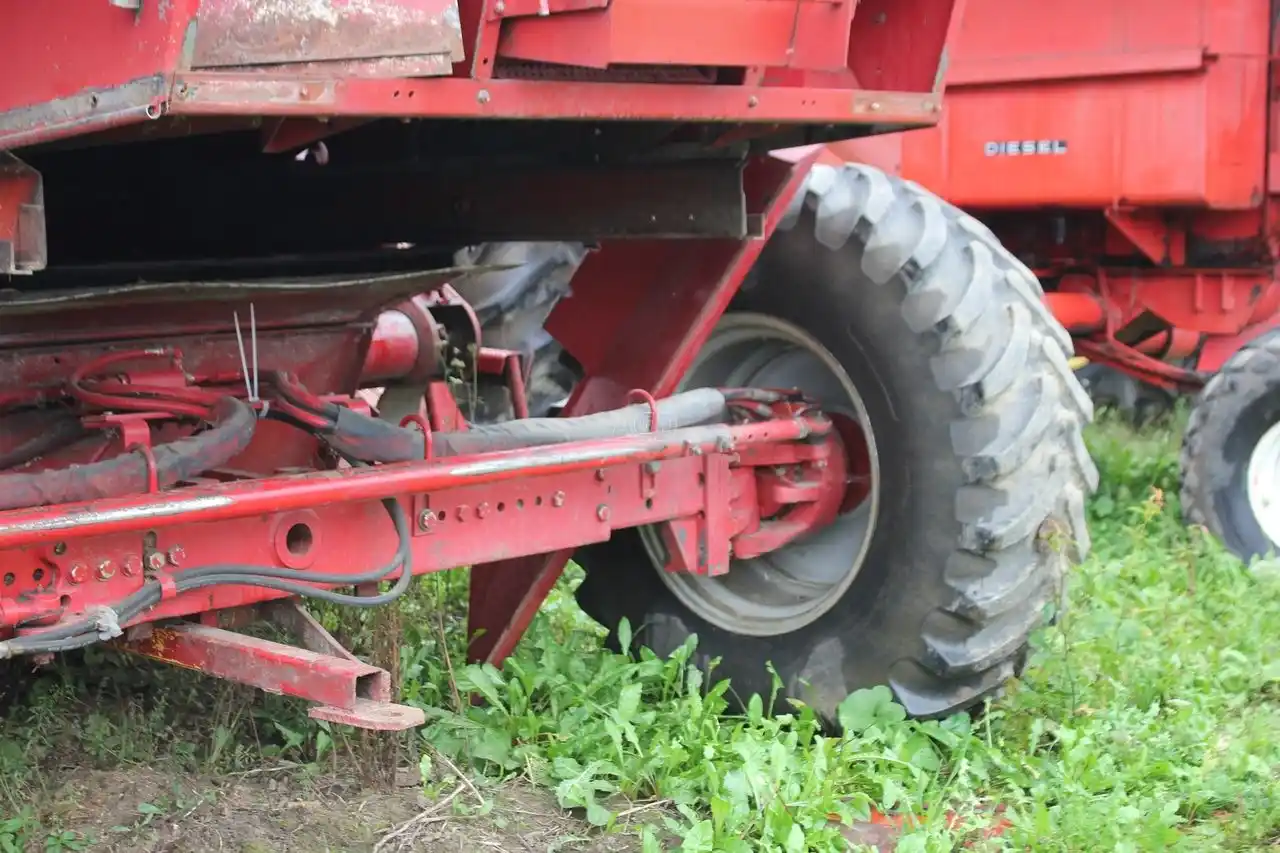 Gallery image 2 for Used Case IH 2188 4 wd Parts New-Used