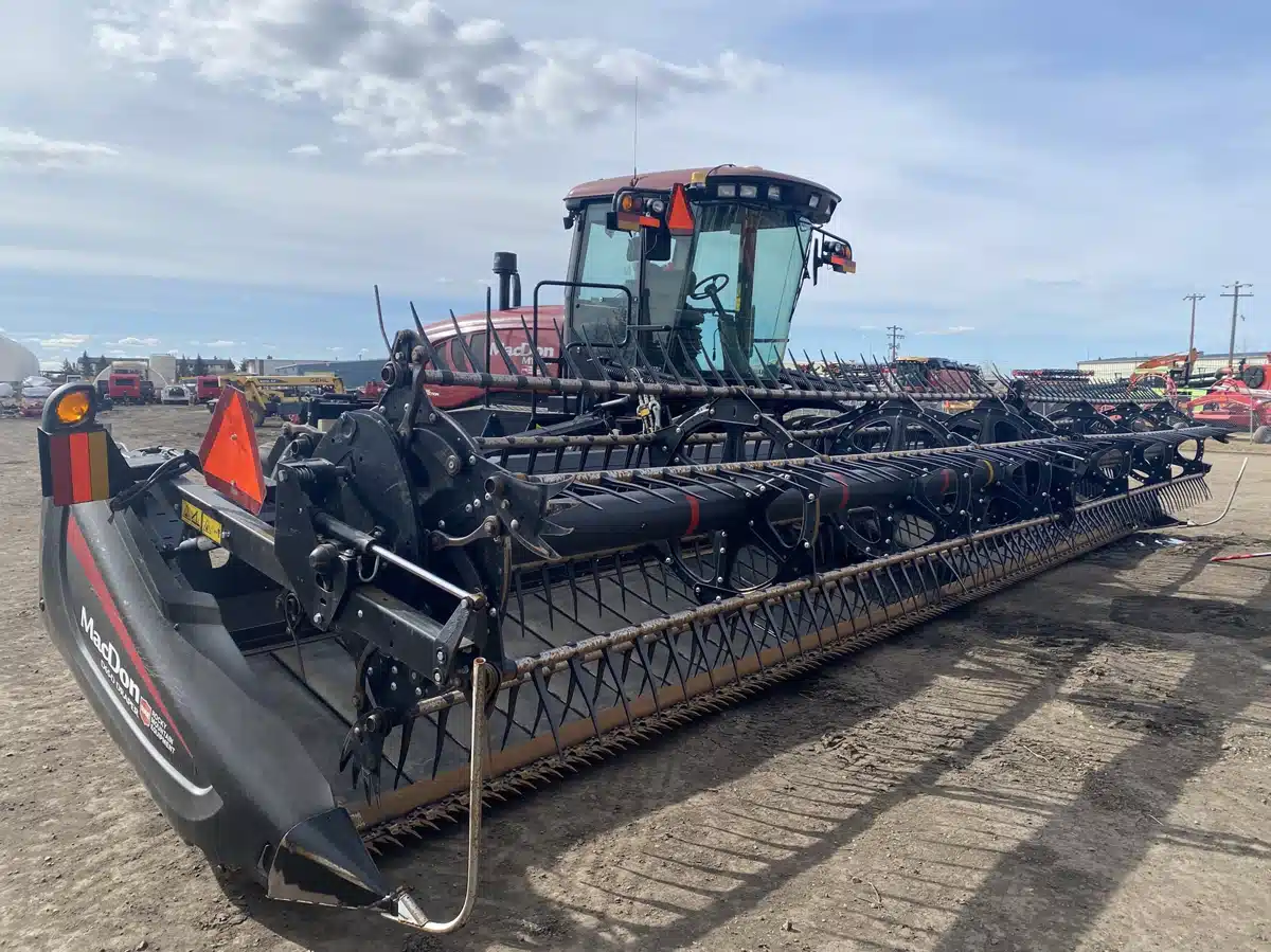 Gallery image 1 for Used 2017 MacDon M155E4 Windrower