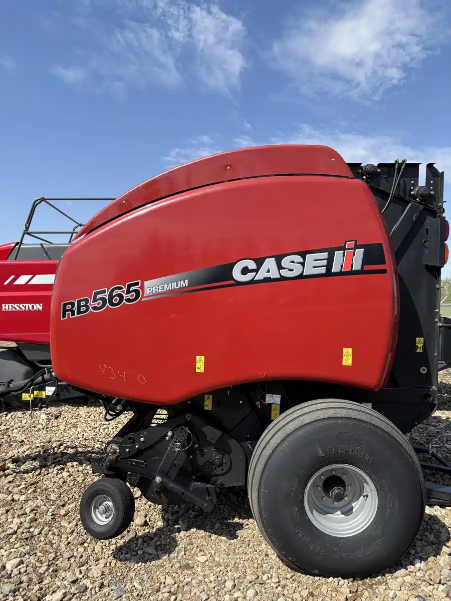Gallery image 2 for Used 2014 Case IH RB565 Round Baler