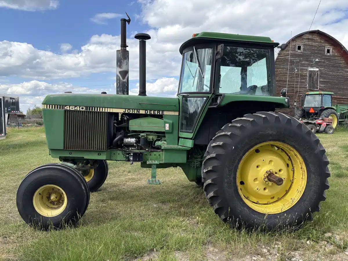 Gallery image 2 for Used 1981 John Deere 4640 Tractor
