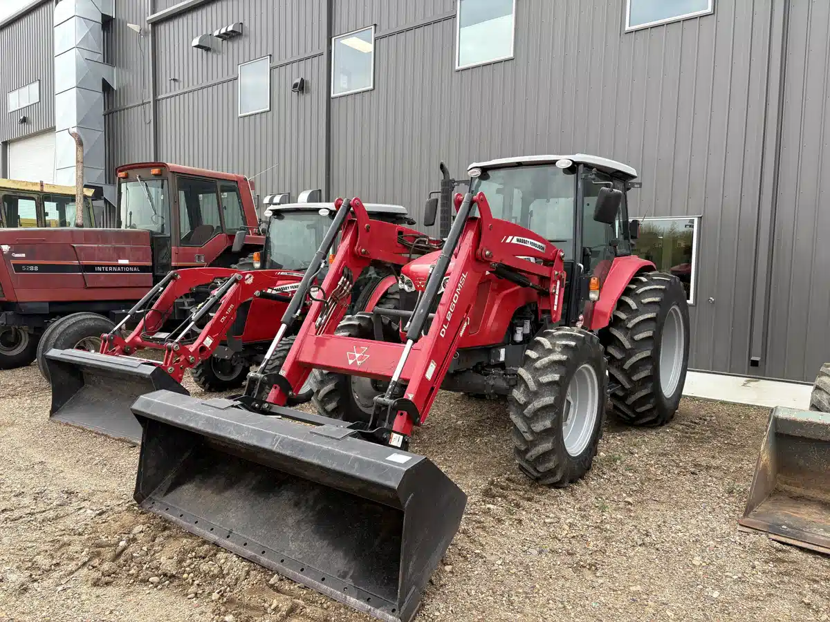 Gallery image 1 for Used 2014 Massey Ferguson 4610 Tractor