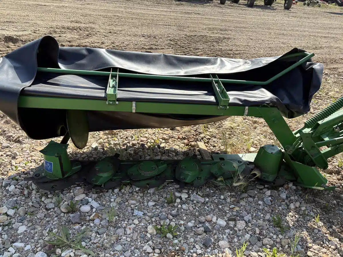 Gallery image 2 for Used 2008 John Deere 265 Disc Mower