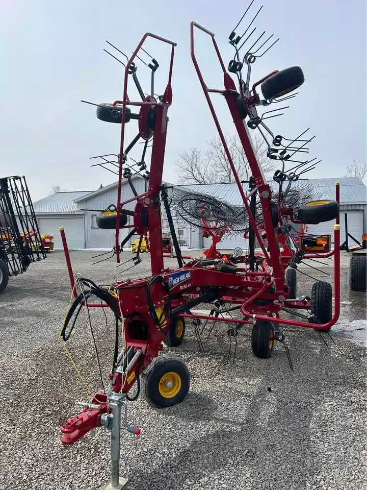 Gallery image 2 for New 2024 New Holland ProTed 3625 Tedder