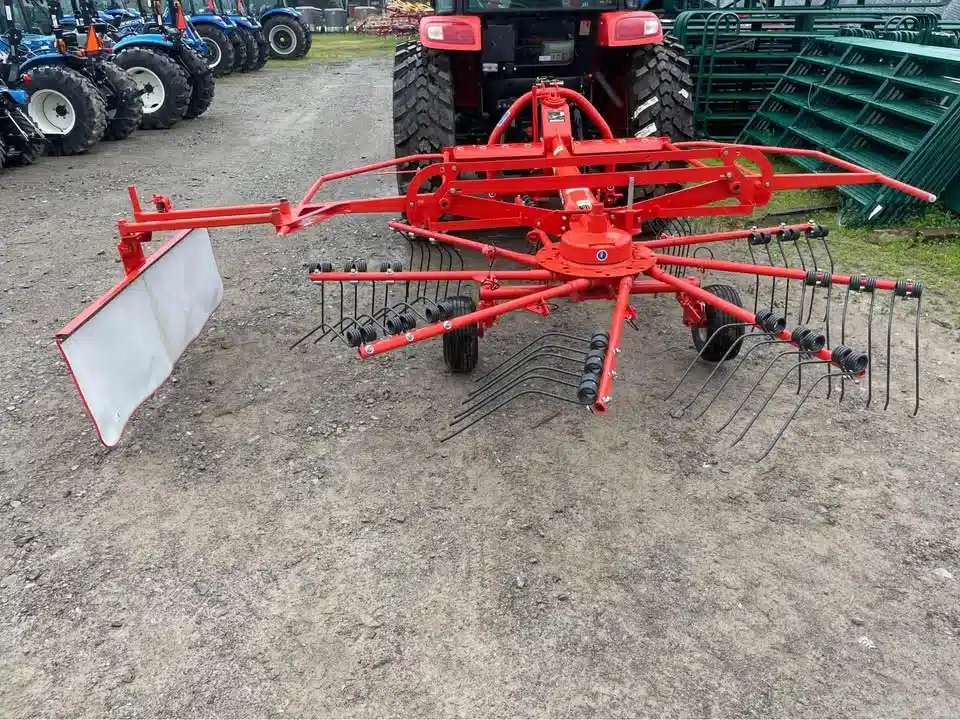 Gallery image 2 for New 2022 Kuhn GA 3201 GM Rake