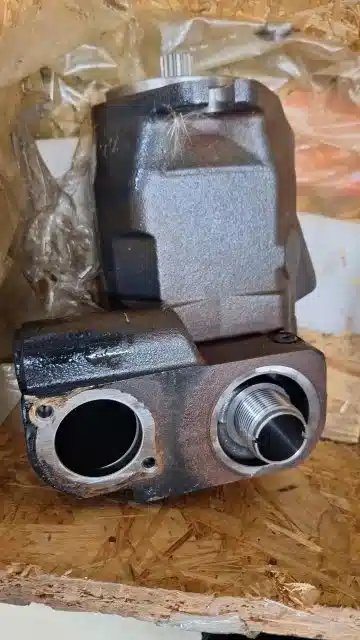 Gallery image 2 for 2025 New Holland T7 Hydraulic Pump Parts New-Used