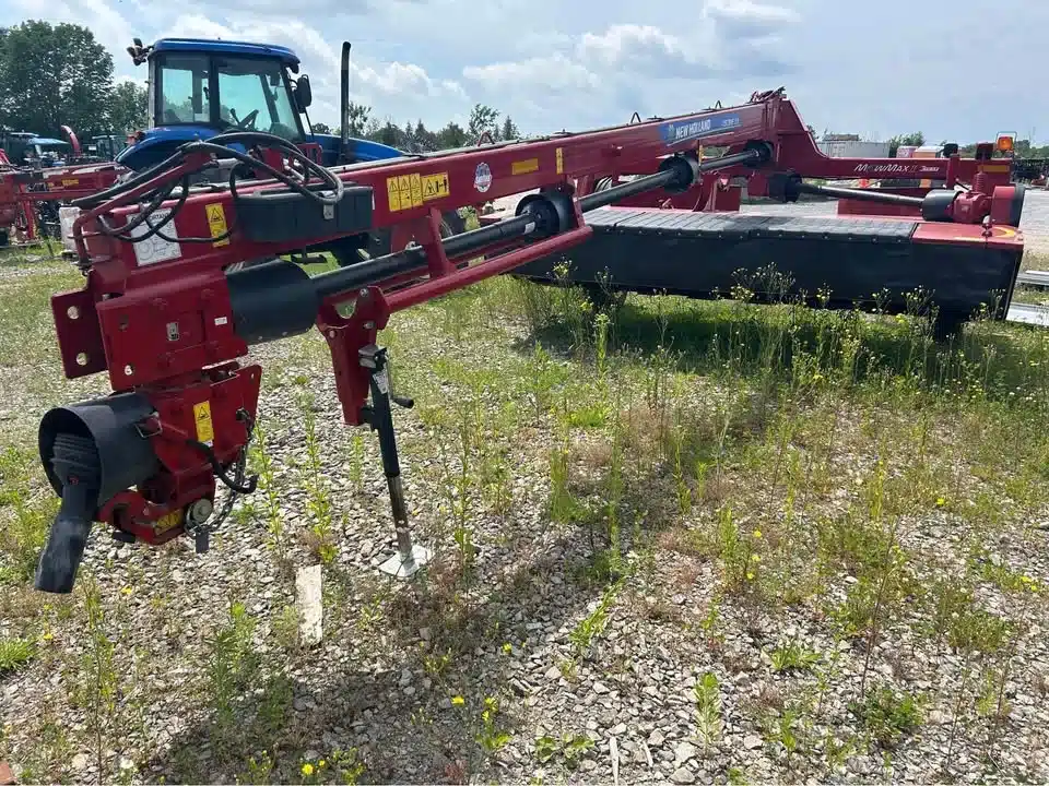 Gallery image 1 for Used 2019 New Holland 313 Disc Mower Conditioner