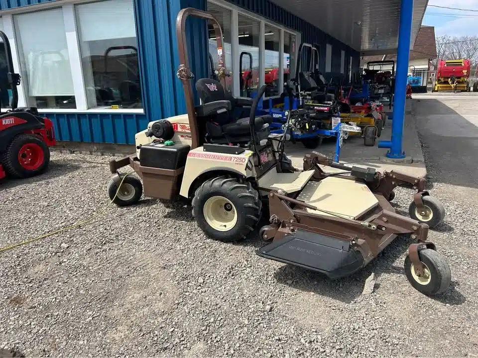 Gallery image 1 for New 2025 Grasshopper 725D Mower - Front Deck