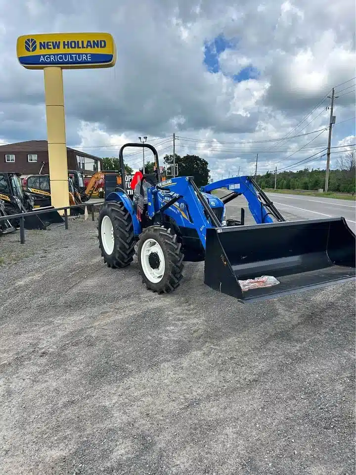 Gallery image 1 for New 2025 New Holland WORKMASTER 70 Tractor