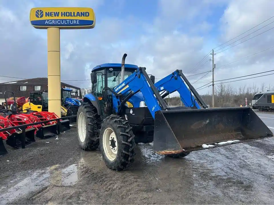 Used 2012 New Holland TS6030 Tractor