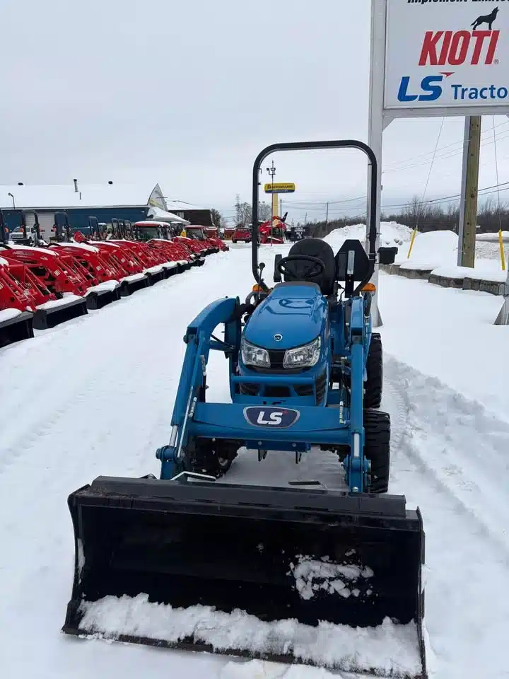 Gallery image 2 for 2023 LS Tractor MT125H Tractor