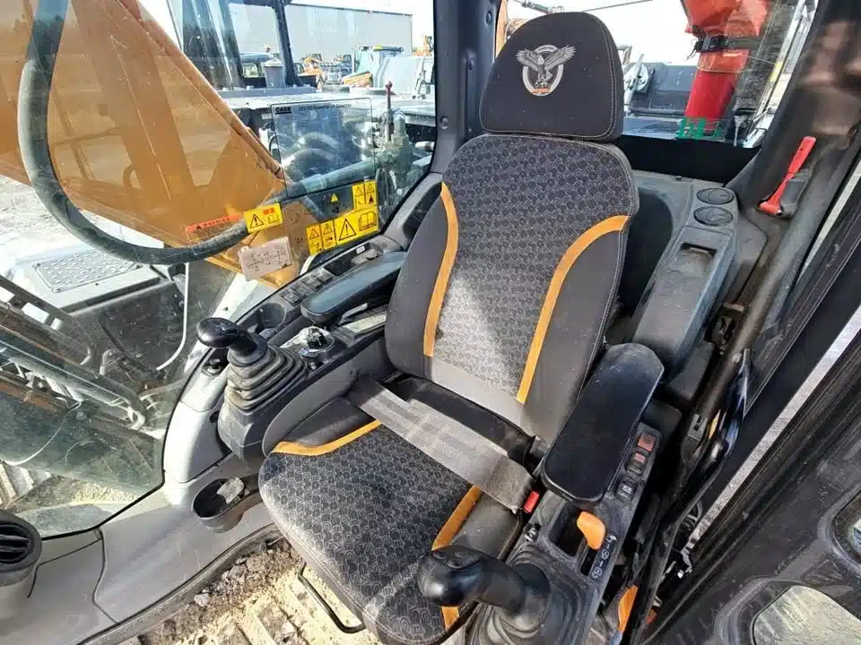 Gallery image 2 for 2019 Case CX210D Excavator