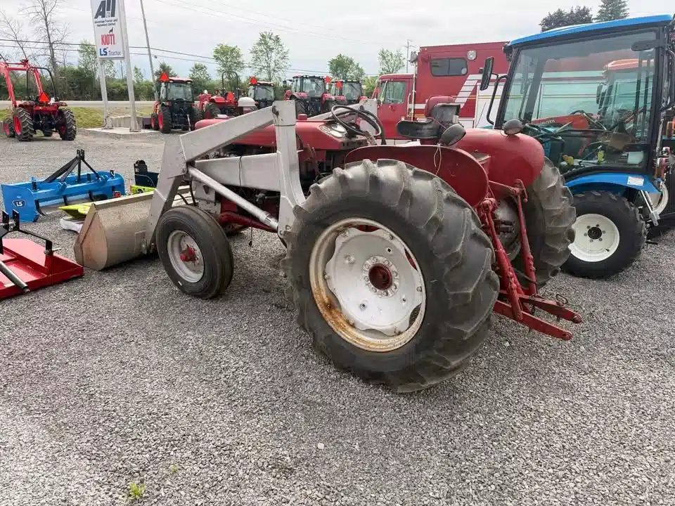 Photo de la Galerie 2 pour 1964 International Harvester 504 Tracteur