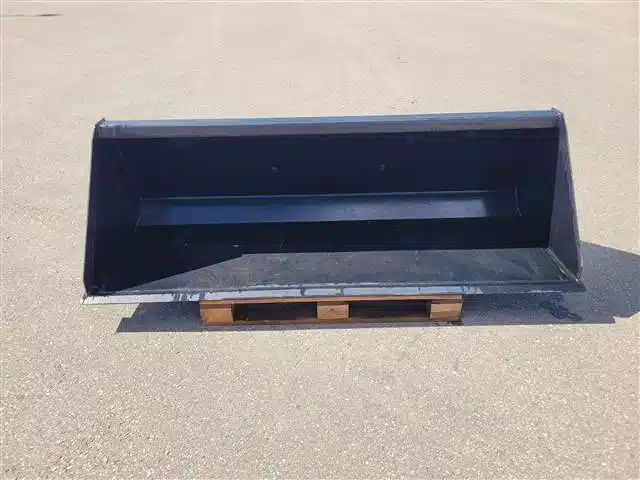 Gallery image 2 for Used 2019 Alo 210 Bucket