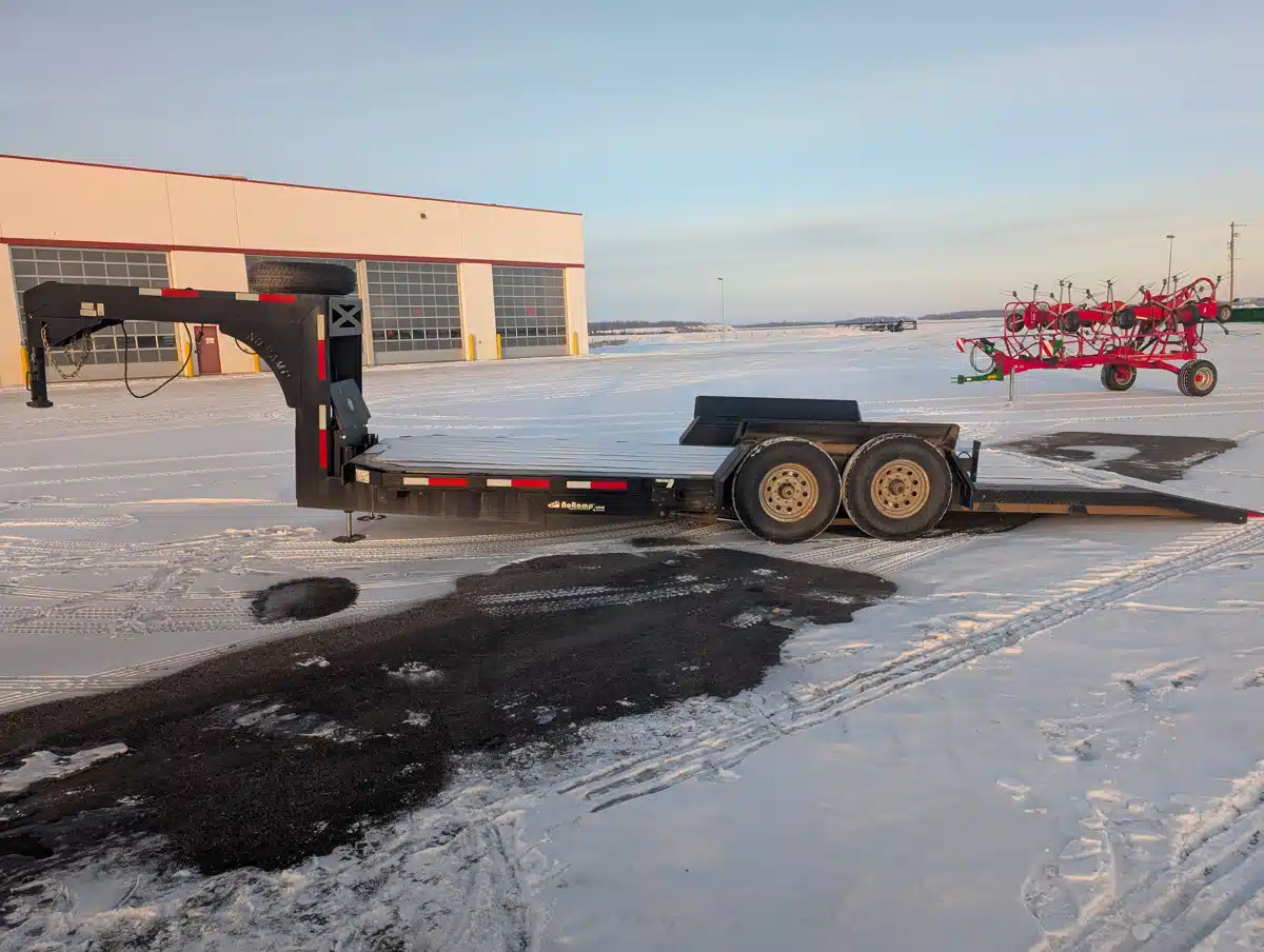 Gallery image 2 for 2022 Pentagon Farm Centre U23GN Trailer