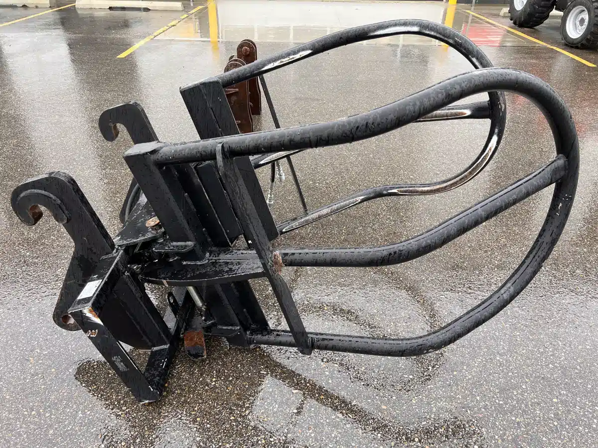 Gallery image 2 for Used 2016 Horst Welding BG6000 Bale Grapple