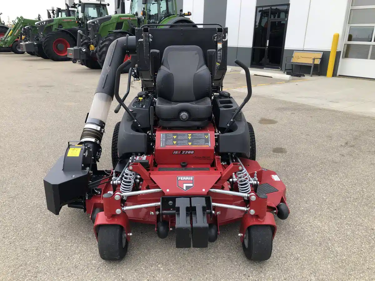 Gallery image 2 for 2021 Ferris ISX 2200 Mower - Zero Turn