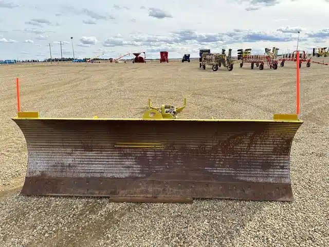 Gallery image 2 for Used 2018 Degelman 4600 Blade