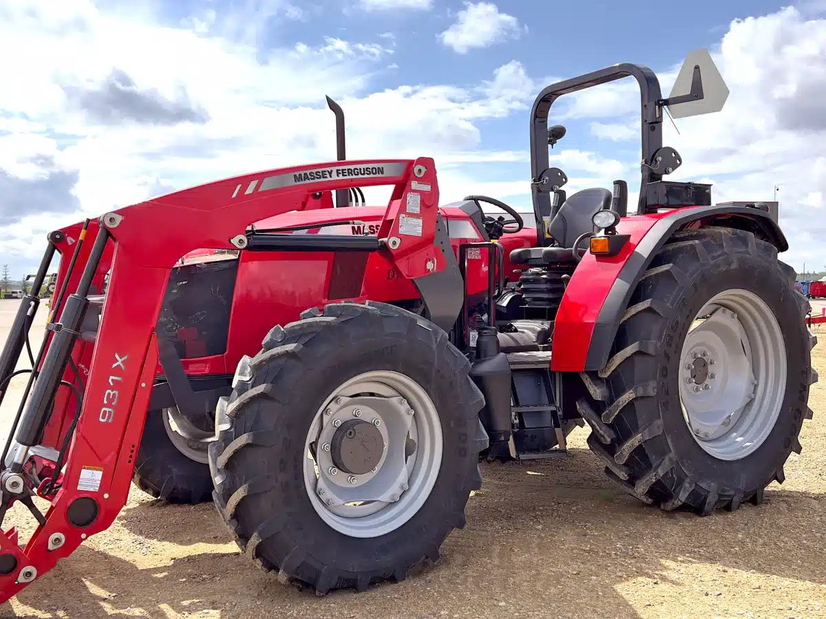 Image for New 2023 Massey Ferguson 4707 Tractor