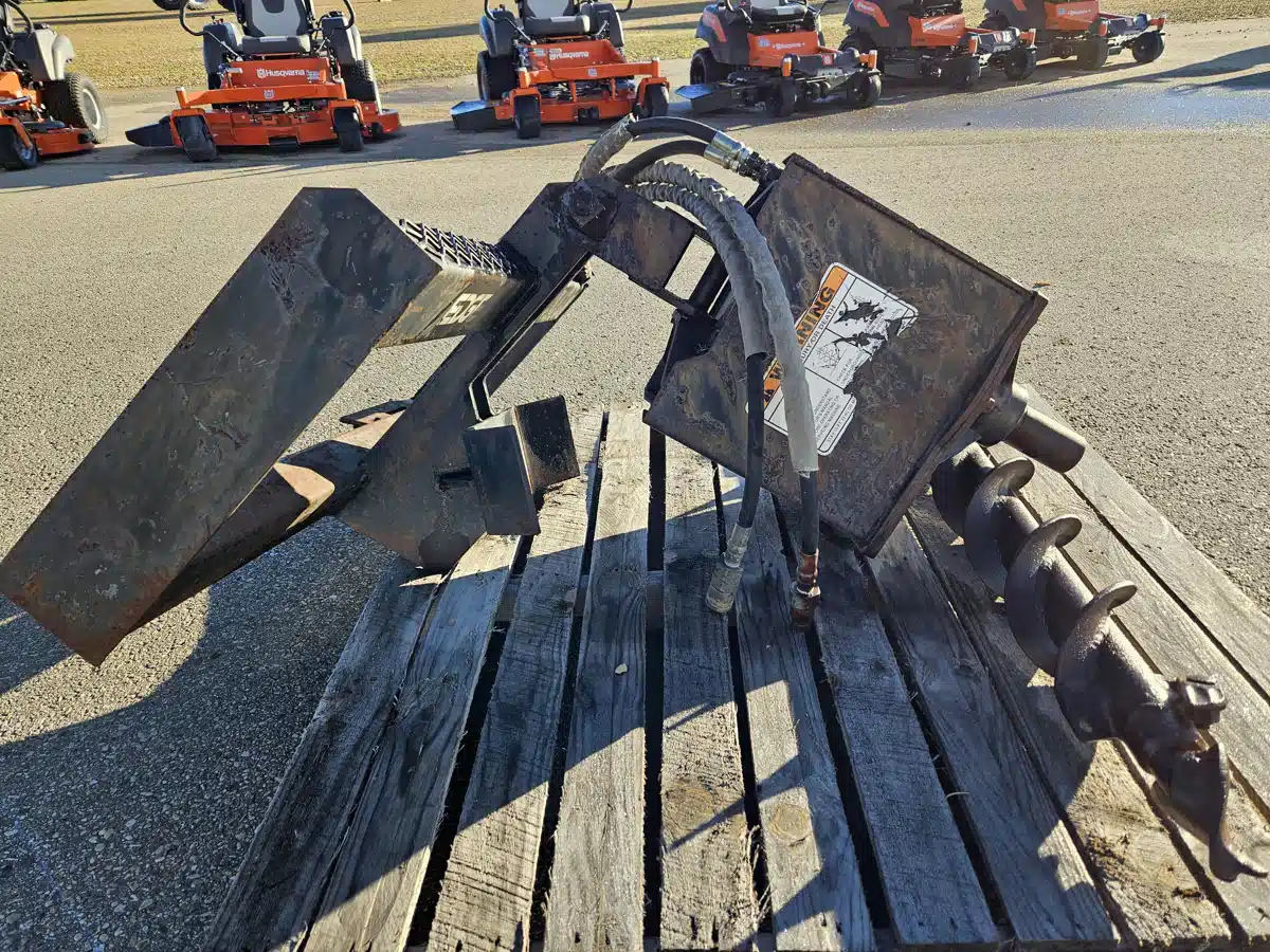 Gallery image 2 for Used 2008 Edge 1650XL Post Hole Auger