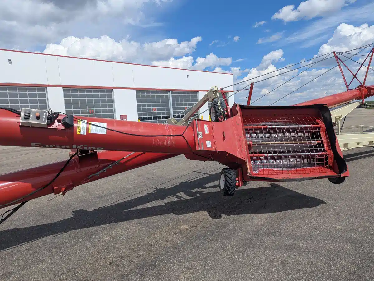 Gallery image 2 for Used 2015 Farm King 16104 Grain Auger
