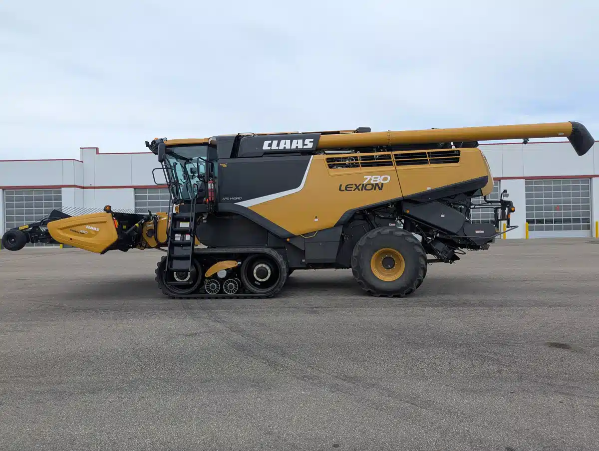Gallery image 2 for Used 2018 CLAAS LEXION 780TT Combine