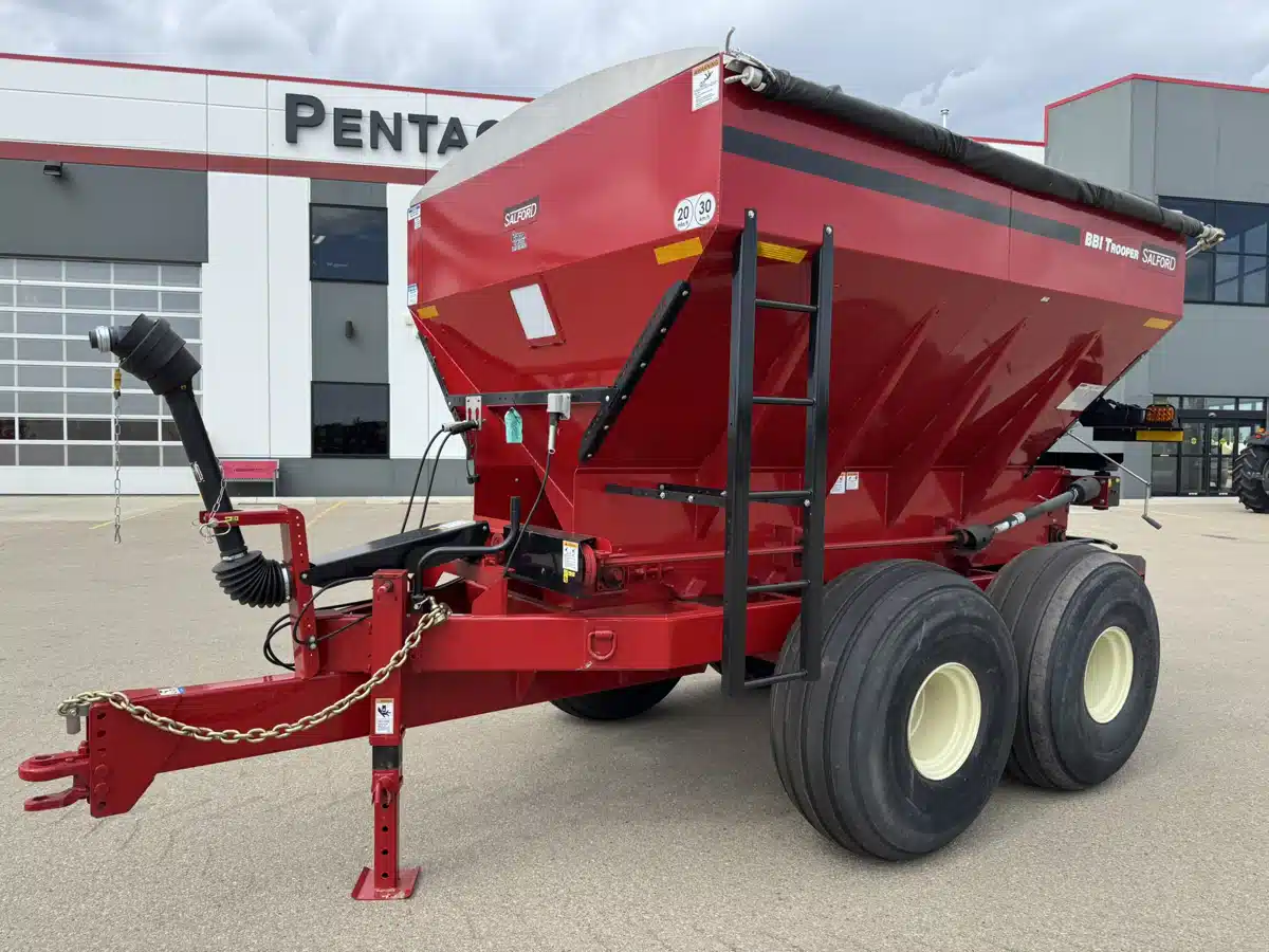 Gallery image 1 for Used 2023 Salford BBI TROOPER Spreader - Fertilizer
