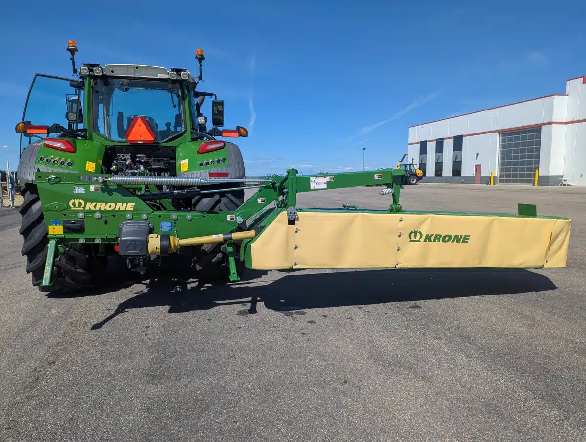 Gallery image 1 for Used 2023 Krone R360 Disc Mower