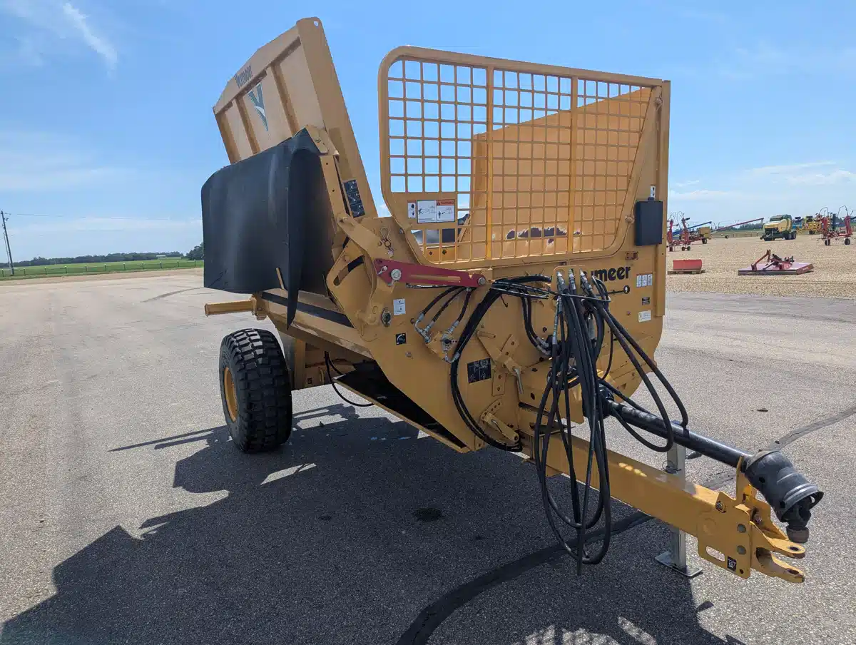 Gallery image 2 for Used 2021 Vermeer BPX9000 Bale Processor