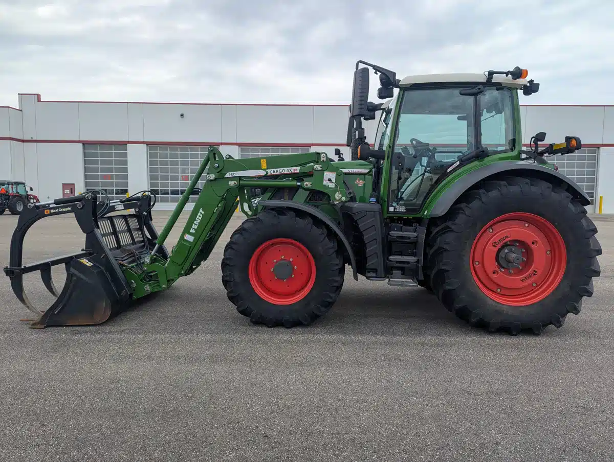 Gallery image 2 for Used 2023 Fendt 512 VARIO Tractor