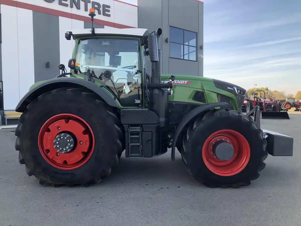 Gallery image 2 for 2023 Fendt 942 Gen7 Tractor