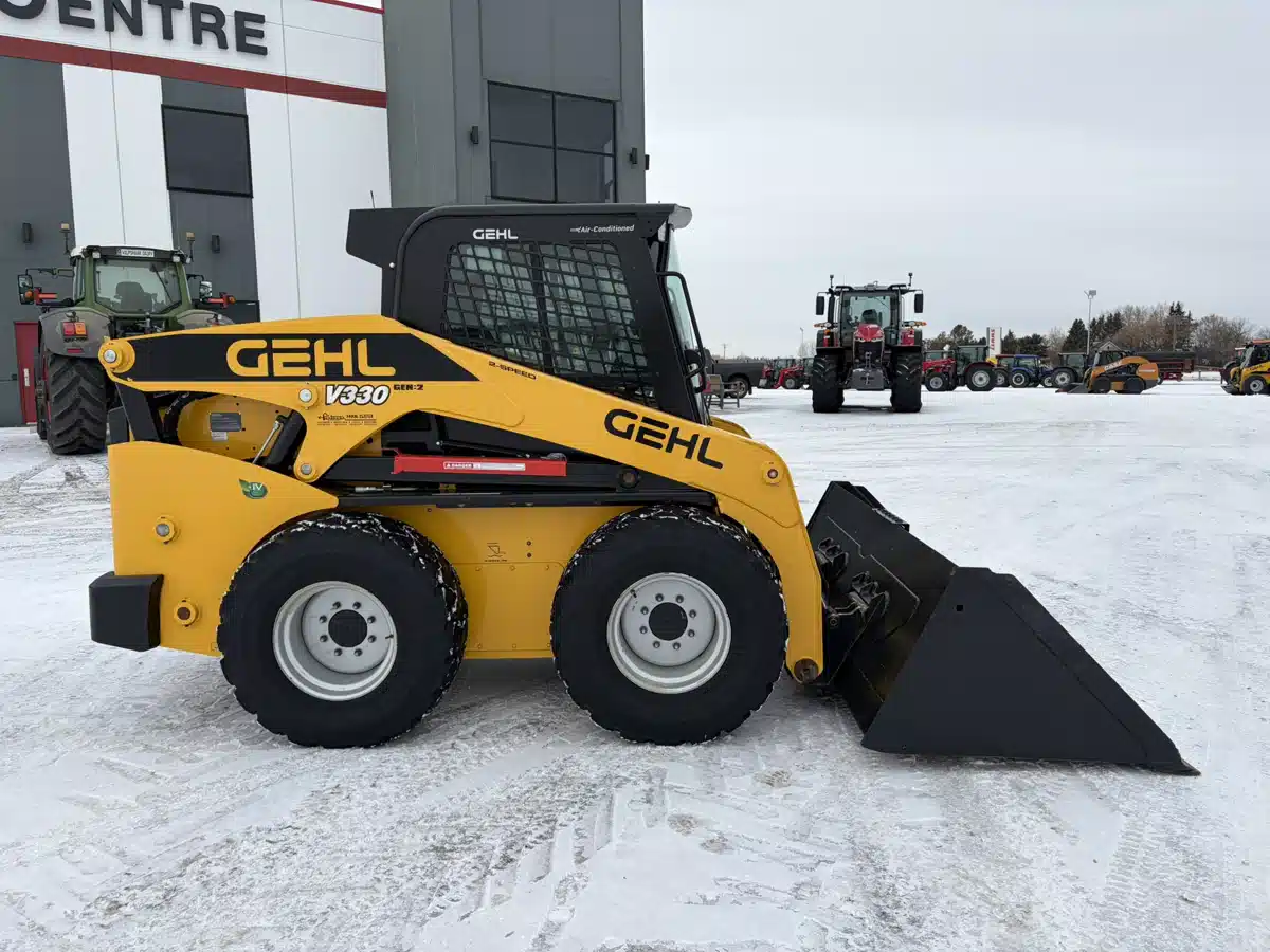 Gallery image 2 for Used 2021 Gehl V330 Skid Steer