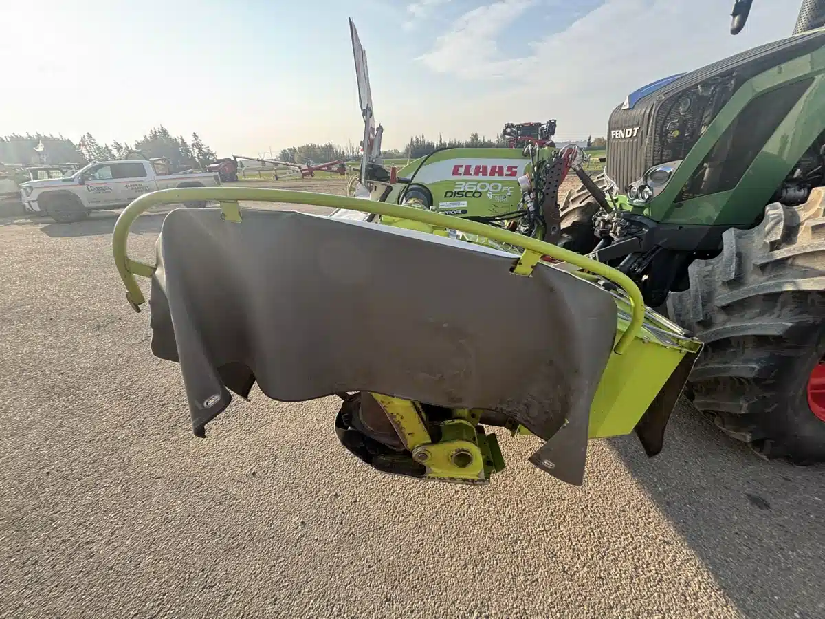 Gallery image 2 for Used 2015 CLAAS DISCO 9200C AS Mower Conditioner