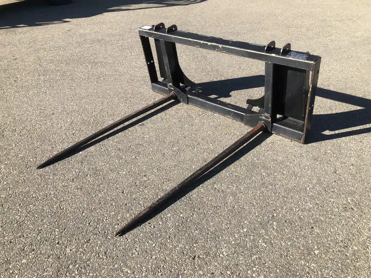 Gallery image 1 for Used 2020 Horst Welding DOUBLE PRONG Bale Spear