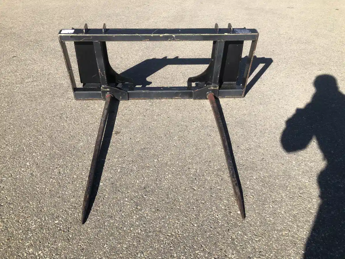 Gallery image 2 for Used 2020 Horst Welding DOUBLE PRONG Bale Spear