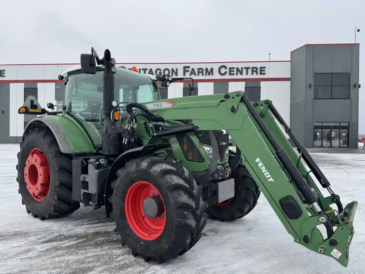Gallery image 1 for Used 2012 Fendt 716 VARIO Tractor