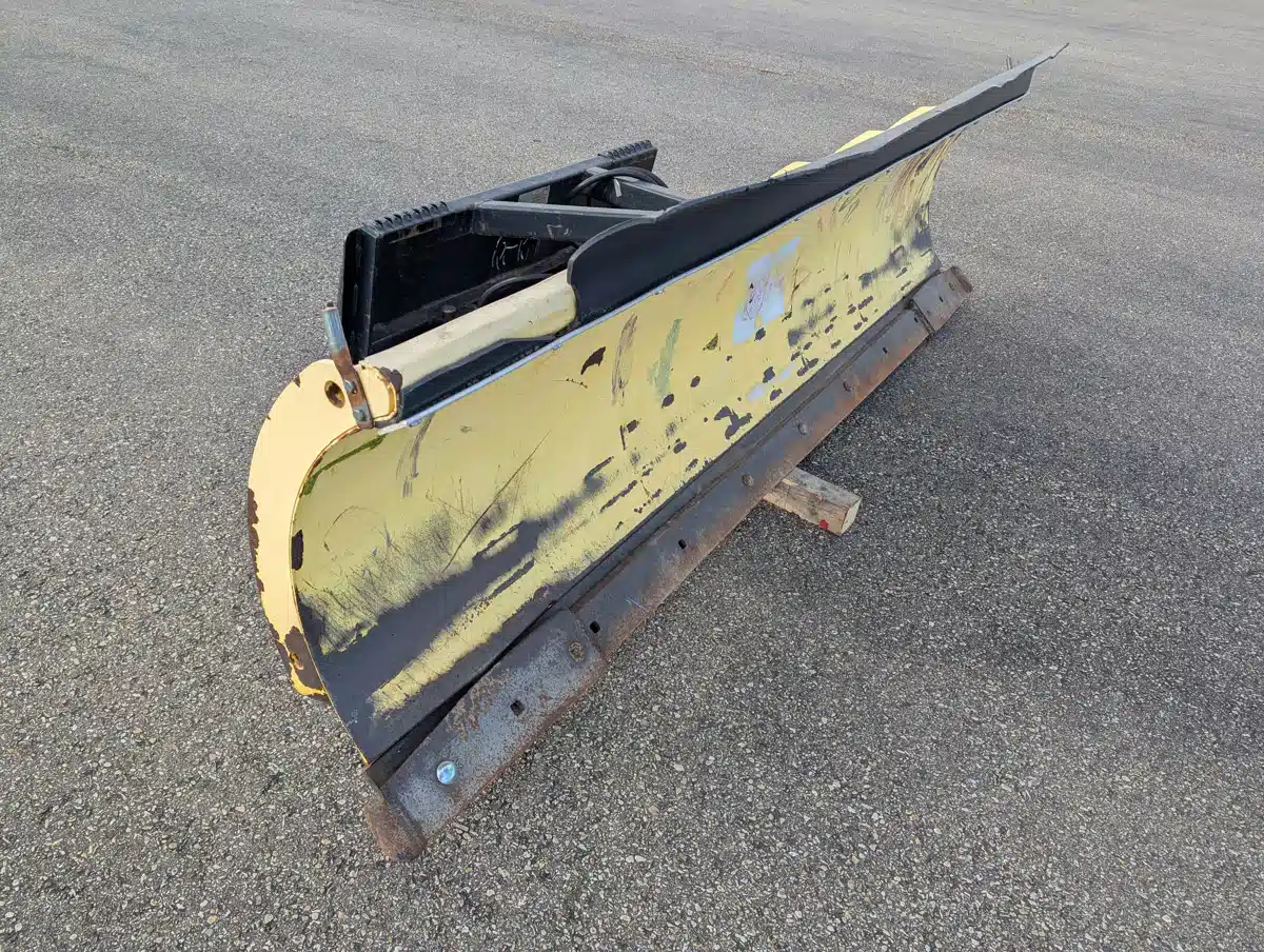 Gallery image 2 for Used Snow Wolf 9 Dozer Blade