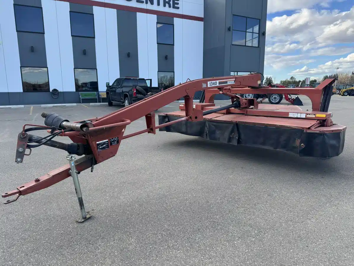 Used 1994 Hesston 1340 Disc Mower Conditioner