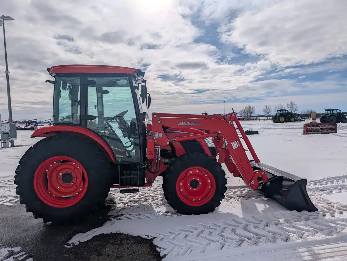Photo de la Galerie 2 pour 2024 Kioti RX7320 Tracteur