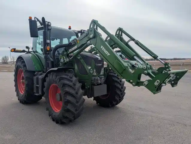 Gallery image 1 for 2023 Fendt 512 VARIO Tractor