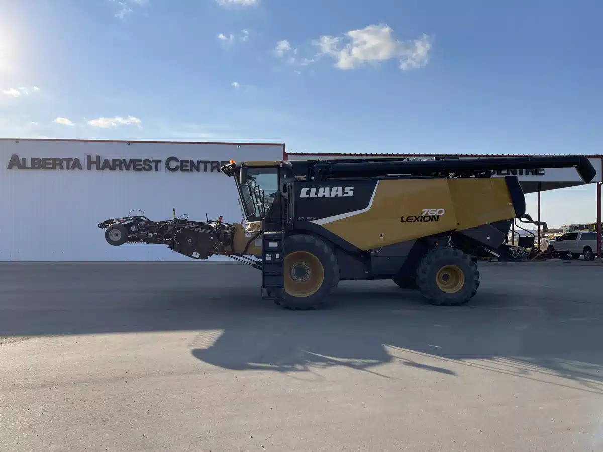 Photo de la Galerie 2 pour 2013 CLAAS LEXION 760 Batteuse