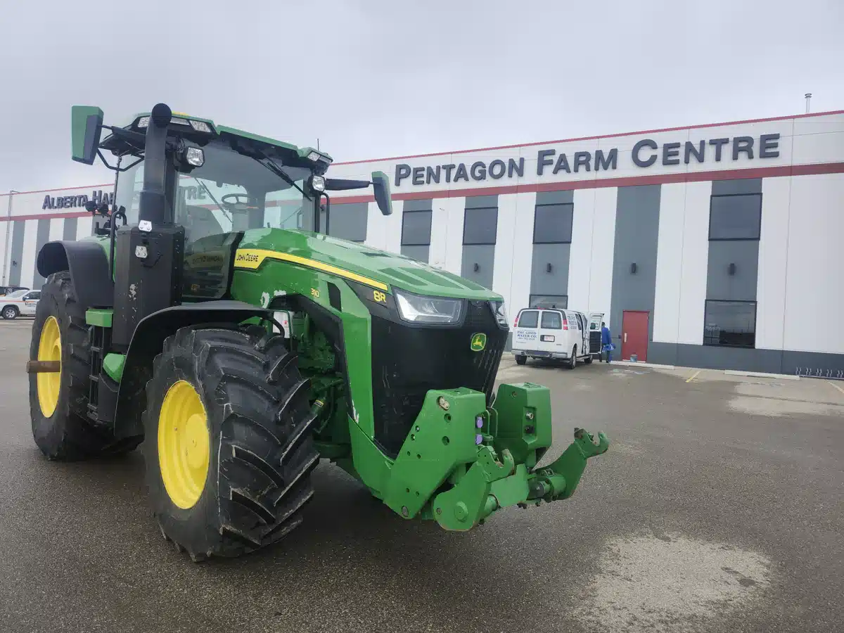 Gallery image 1 for 2021 John Deere 8R 310 Tractor
