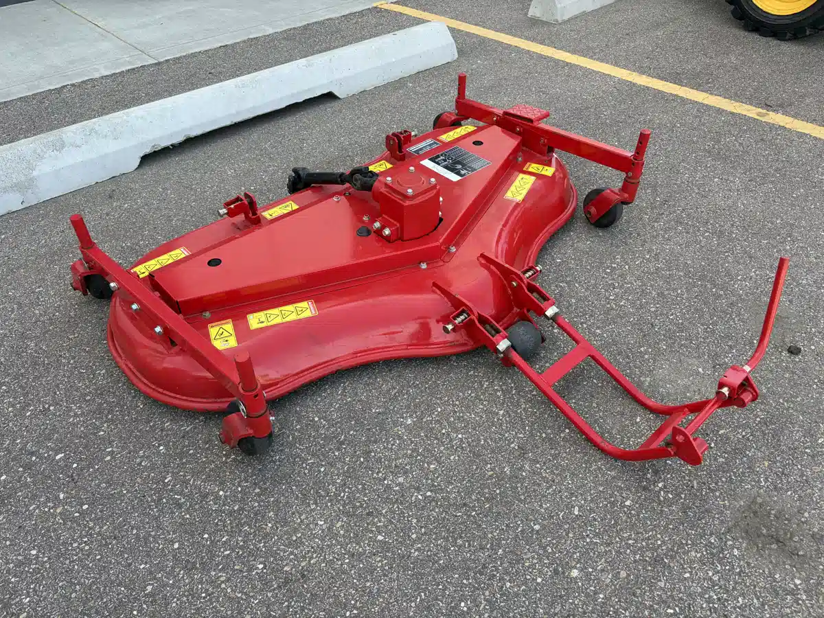 Photo de la Galerie 2 pour Massey Ferguson 2315 Plateau de coupe