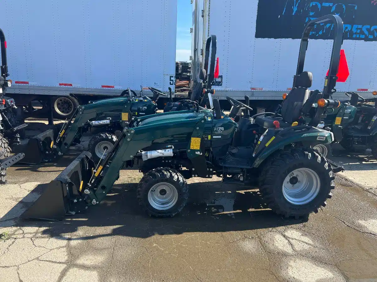 Gallery image 1 for New 2024 Solis S24 HST Tractor