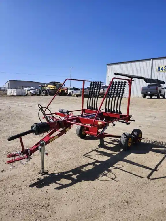 Gallery image 2 for New 2023 New Holland Proted™ Rotary Tedders 3417 Rake